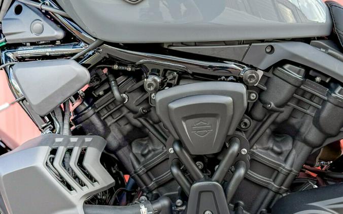 2026 Harley-Davidson® Nightster® RH975