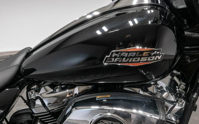 2024 HARLEY-DAVIDSON FLHX STREET GLIDE in vivid black