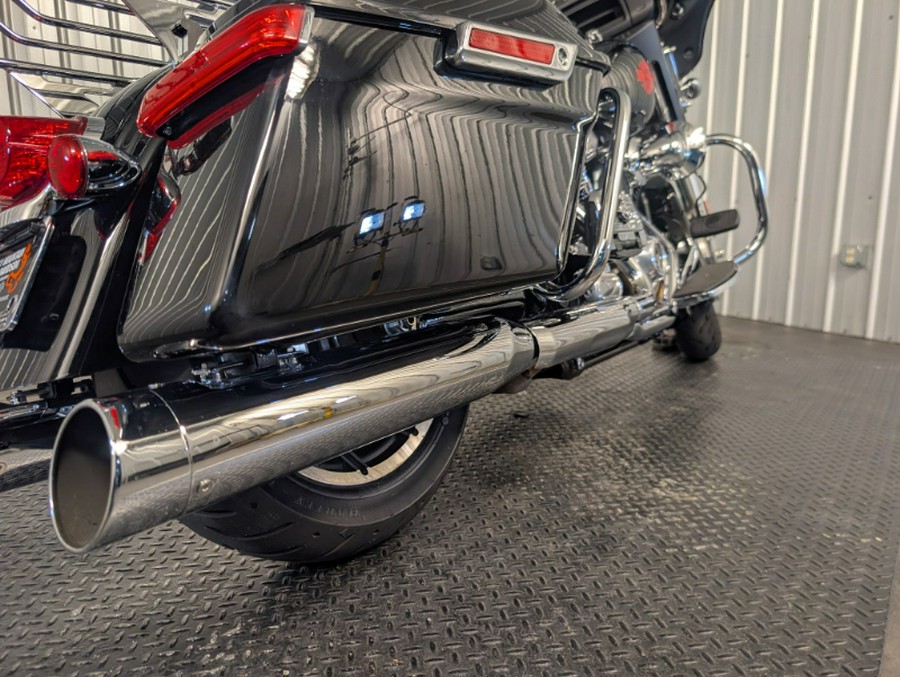 2022 Harley-Davidson ELECTRA GLIDE STANDARD