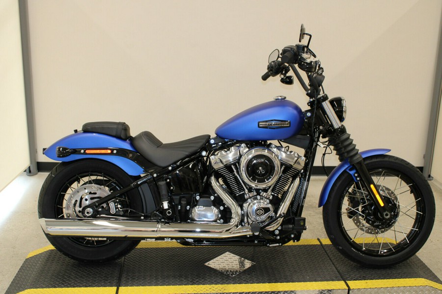 New 2026 Harley-Davidson Street Bob Cruiser FXBB Motorcycle For Sale In Miami, Florida
