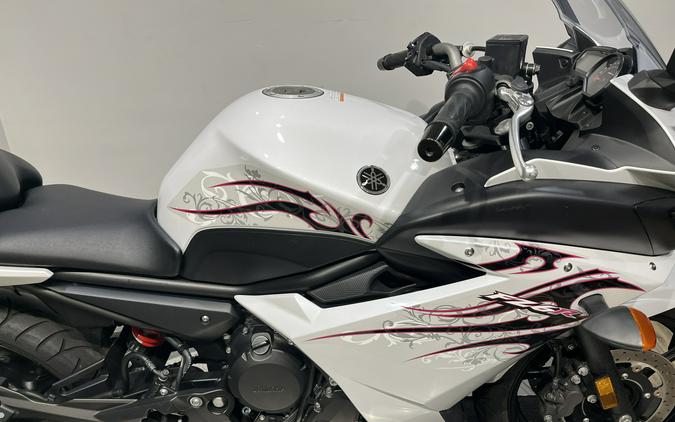 2009 Yamaha Motor Corp., USA FZ6R