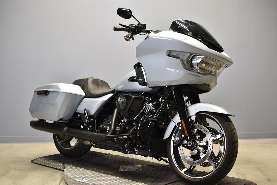 2024 Harley-Davidson Road Glide FLTRX