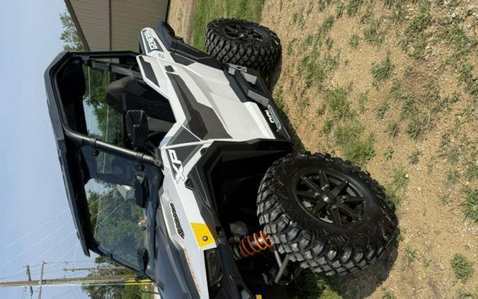 2022 GENERAL XP 1000 Deluxe Matte Ghost White Metallic - Polaris