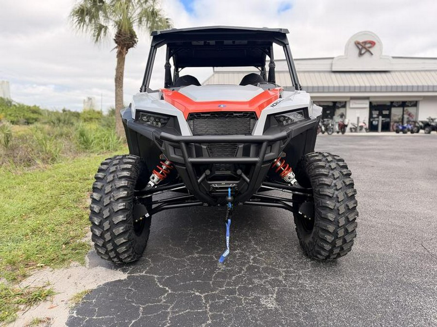 2027 Polaris® GENERAL XP 4 1000 SPORT - GHOST GRAY