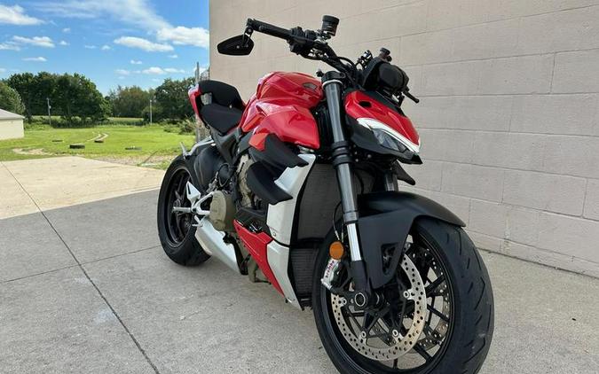 2021 Ducati Streetfighter V4 Ducati Red