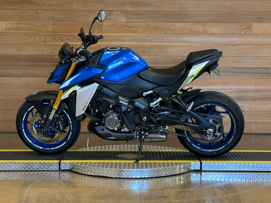 2022 Suzuki GSX-S1000