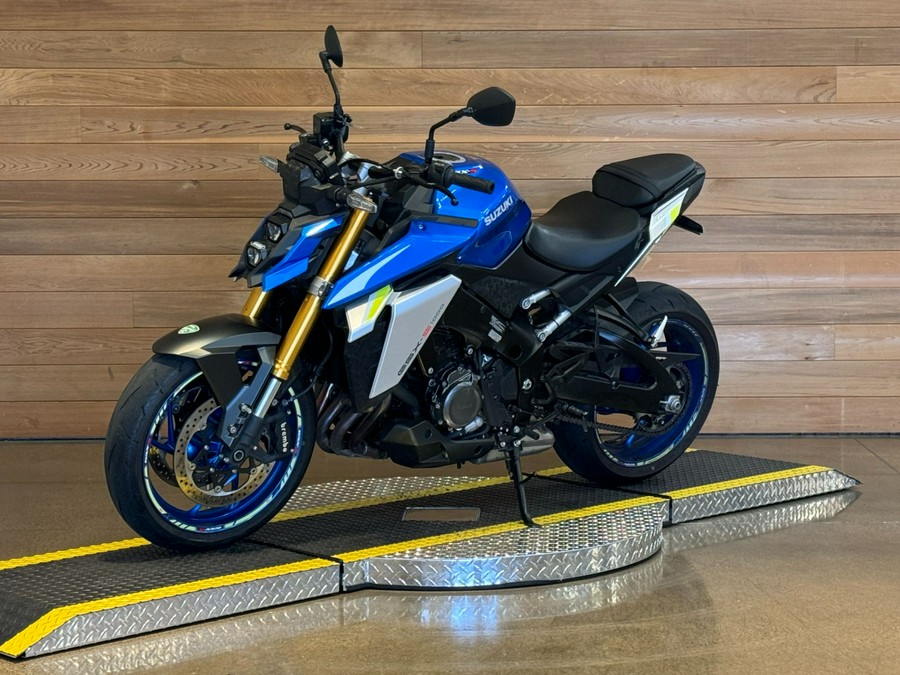 2022 Suzuki GSX-S1000