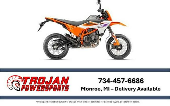 2026 KTM 390 SMC R