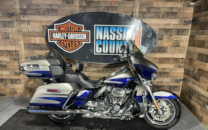 2017 Harley-Davidson Electra Glide® CVO™ Limited