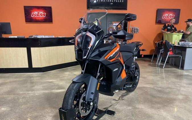 2023 KTM Super Adventure 1290 S