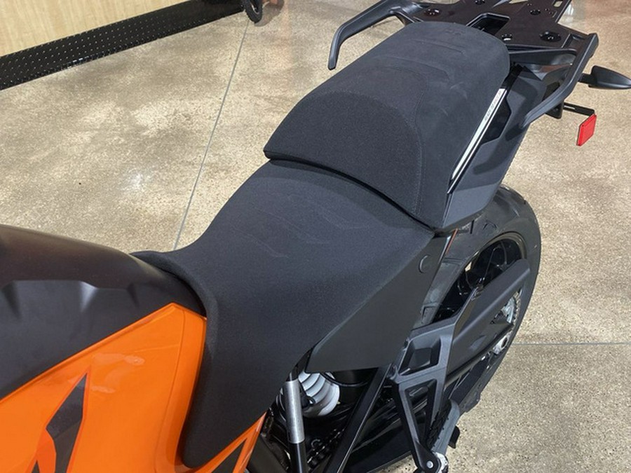 2023 KTM Super Adventure 1290 S