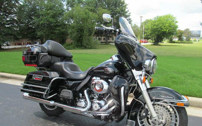 2013 Harley-Davidson® FLHTCU - Electra Glide® Ultra Classic®