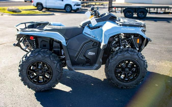 New 2026 CAN-AM OUTLANDER XT 700