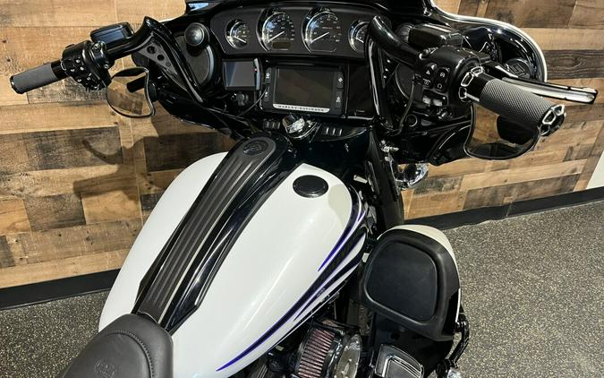 2016 Harley-Davidson® CVO™ Street Glide® White Amethyst with Black Licorice Flames