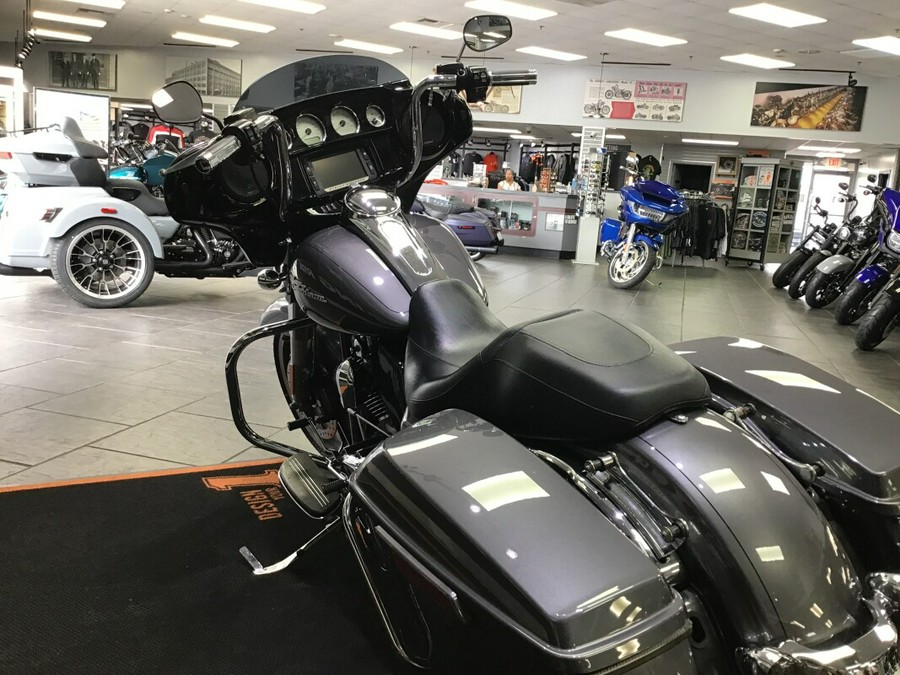 2015 Harley-Davidson® Street Glide® Special Charcoal Pearl