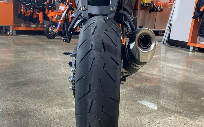 2023 KTM 1290 Super Duke GT