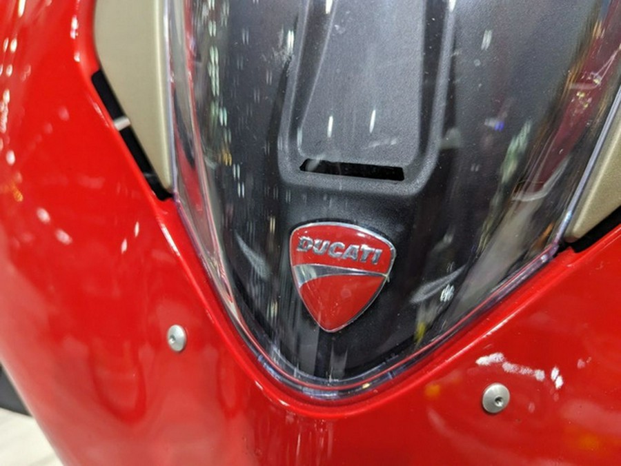 2021 Ducati Panigale V4 Ducati Red