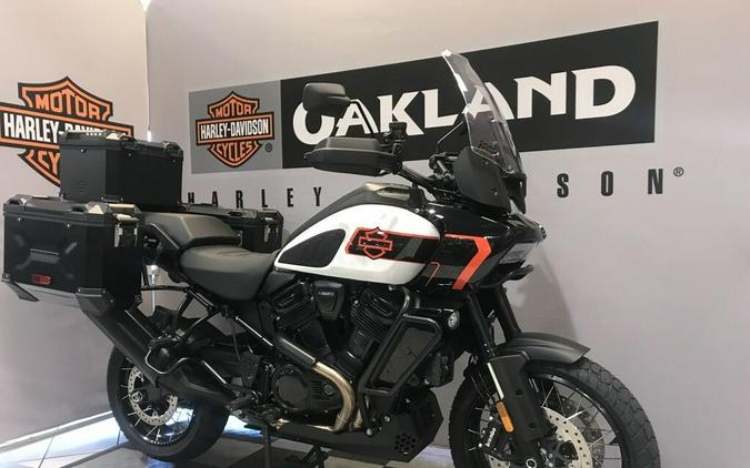 Harley-Davidson® Pan America 1250 Limited 2026