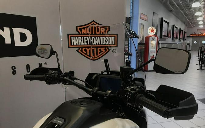 Harley-Davidson® Pan America 1250 Limited 2026