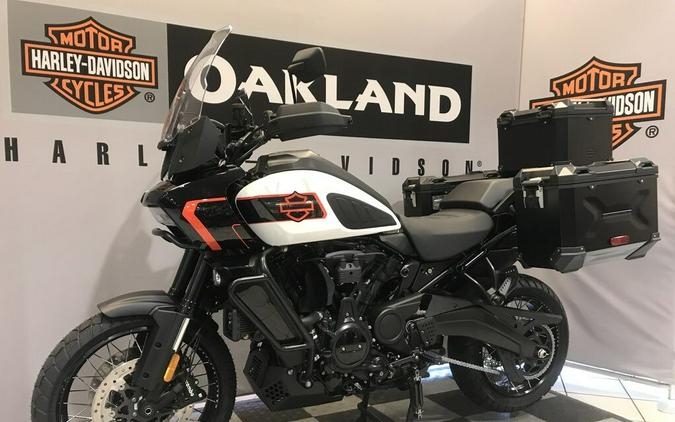 Harley-Davidson® Pan America 1250 Limited 2026