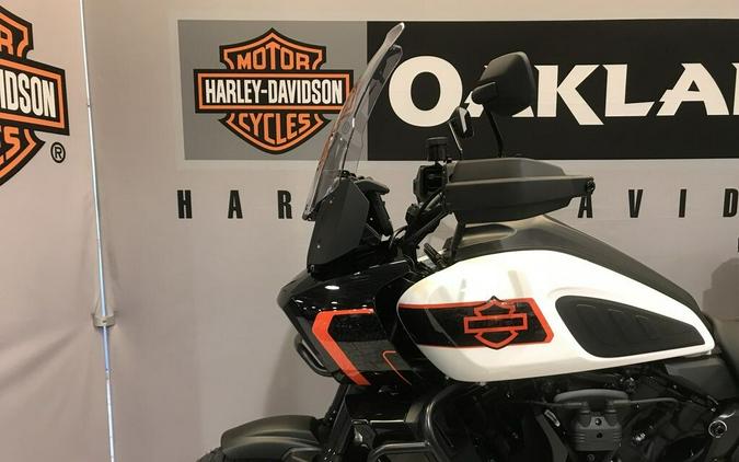 Harley-Davidson® Pan America 1250 Limited 2026