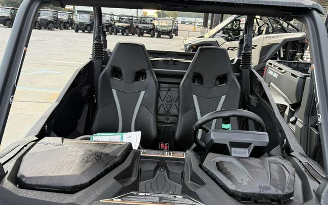 2026 Can-Am Commander XT 1000R