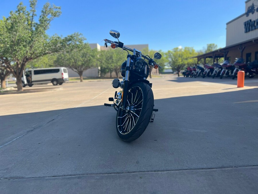 2023 Harley-Davidson® Breakout™ Black