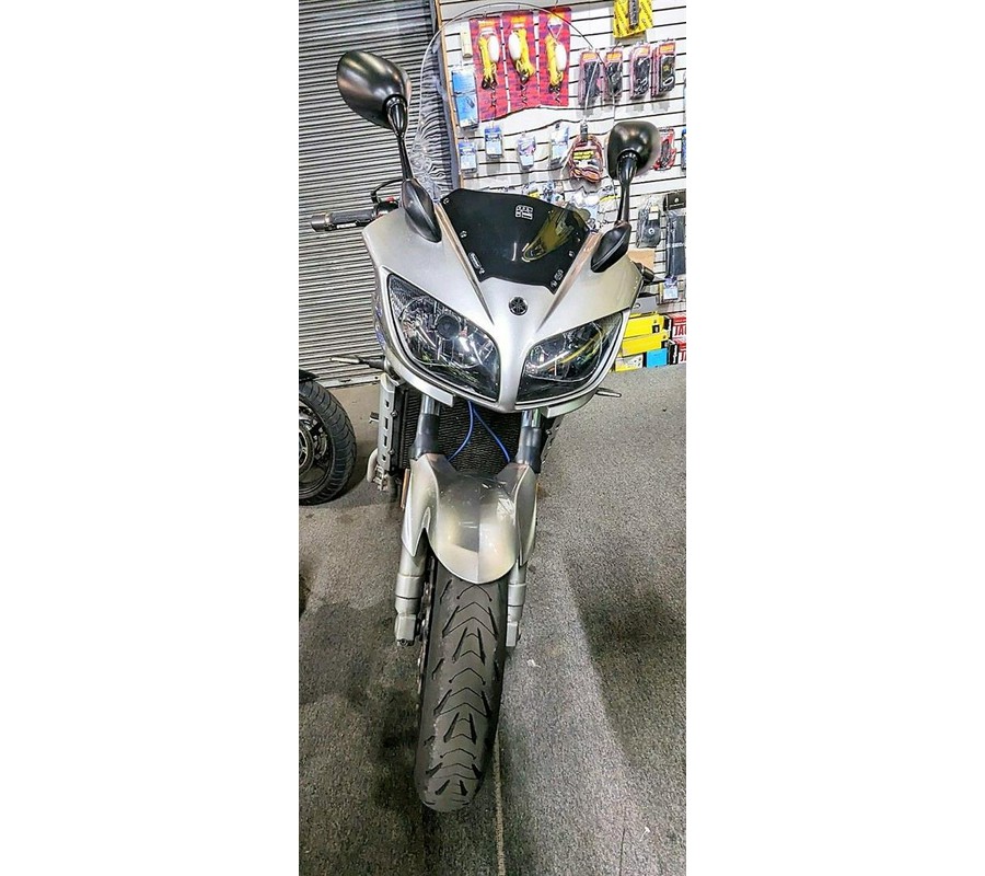 2005 Yamaha FZ1