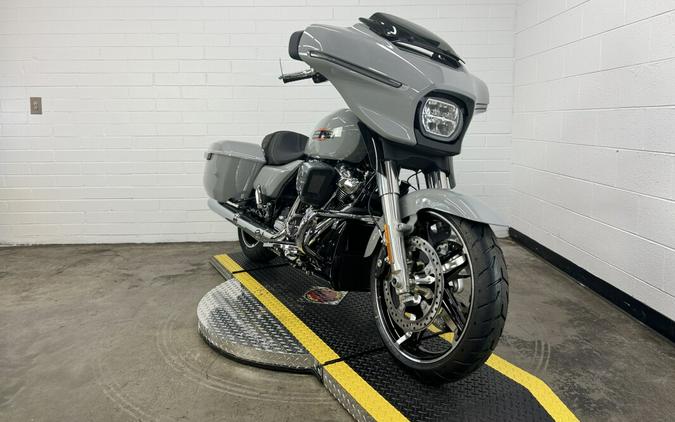 2024 Harley-Davidson Street Glide® BILLIARD GRAY