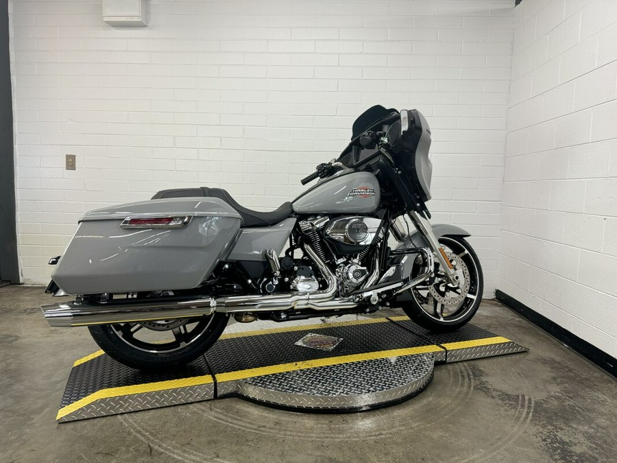 2024 Harley-Davidson Street Glide® BILLIARD GRAY