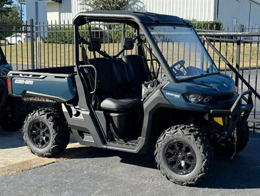 2025 Can-Am Defender XT HD7