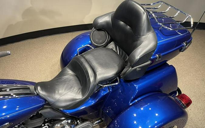 2017 Harley-Davidson® FLHTCUTG - Tri Glide® Ultra