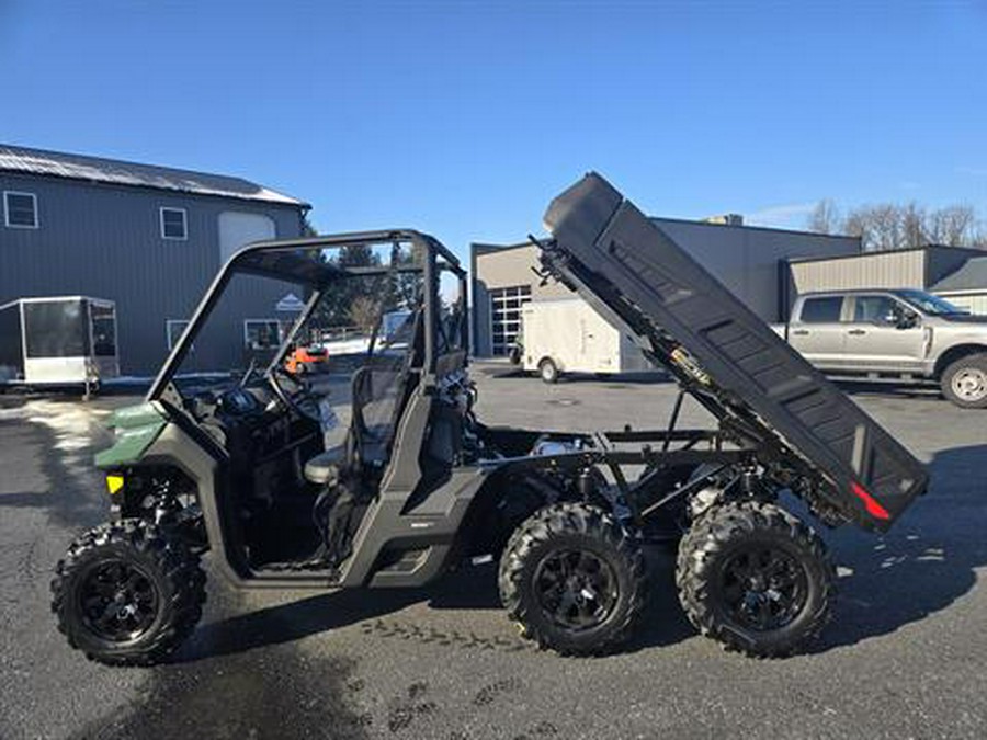 2026 Can-Am Defender 6x6 DPS