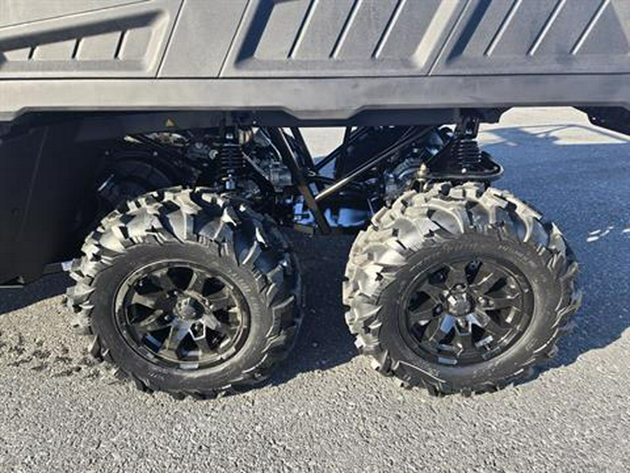 2026 Can-Am Defender 6x6 DPS