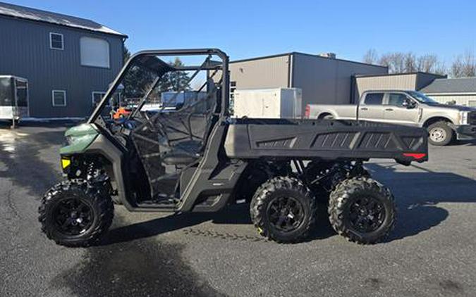 2026 Can-Am Defender 6x6 DPS