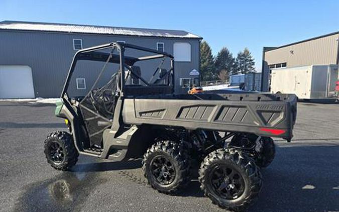 2026 Can-Am Defender 6x6 DPS