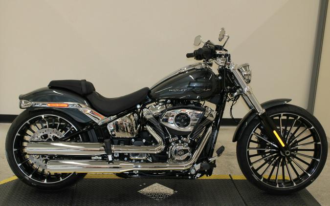 New 2026 Harley-Davidson Breakout Cruiser FXBR Motorcycle For Sale In Miami, Florida