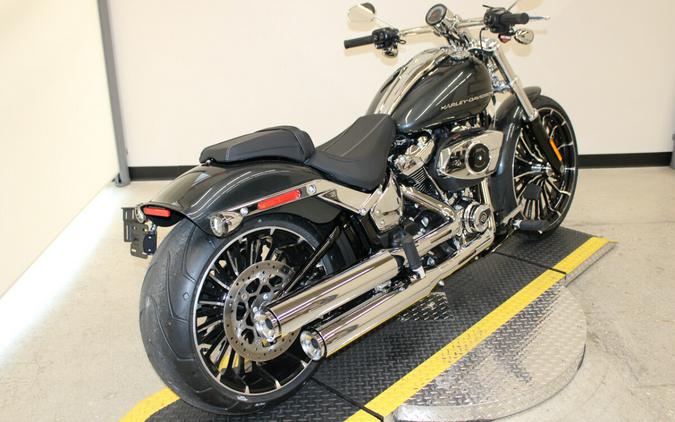 New 2026 Harley-Davidson Breakout Cruiser FXBR Motorcycle For Sale In Miami, Florida