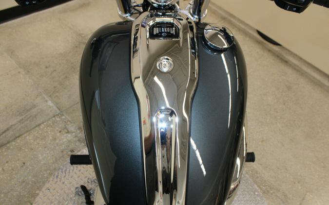 New 2026 Harley-Davidson Breakout Cruiser FXBR Motorcycle For Sale In Miami, Florida