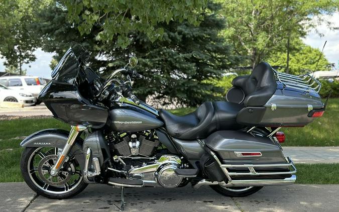 2022 Harley-Davidson® FLTRK - Road Glide® Limited