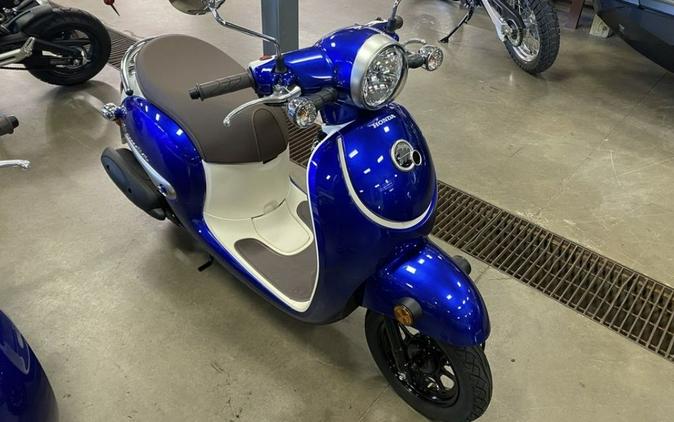 2024 Honda® Metropolitan