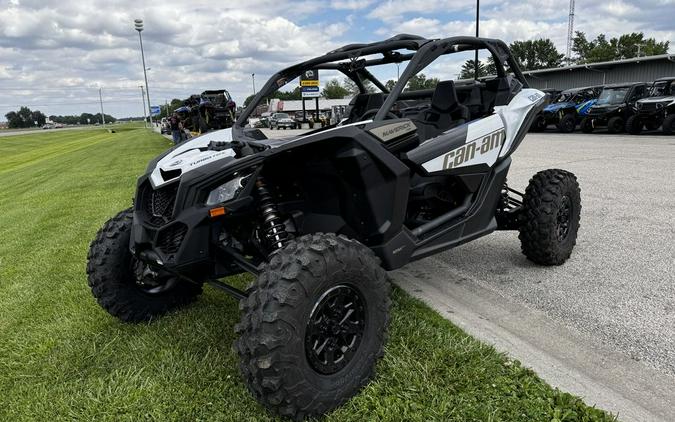 2024 Can-Am® Maverick X3 RS Turbo RR Catalyst Gray