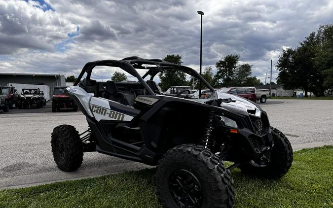 2024 Can-Am® Maverick X3 RS Turbo RR Catalyst Gray