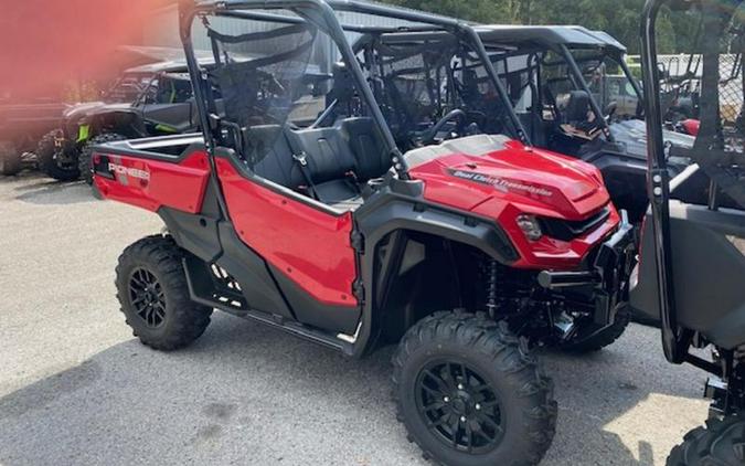 2024 Honda® Pioneer 1000 Deluxe