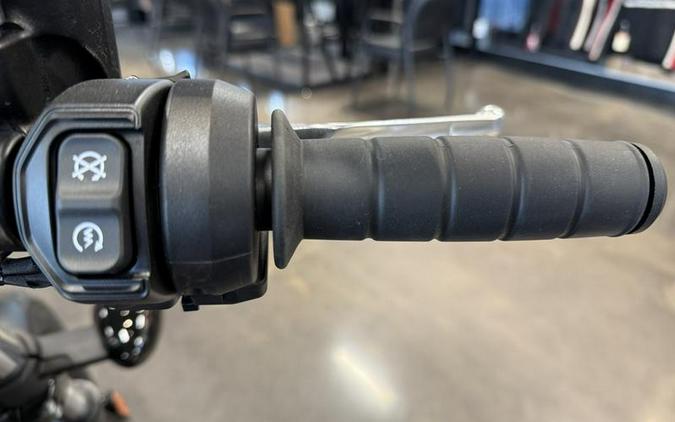 2025 Indian Motorcycle® Scout® Sixty Bobber Black Metallic