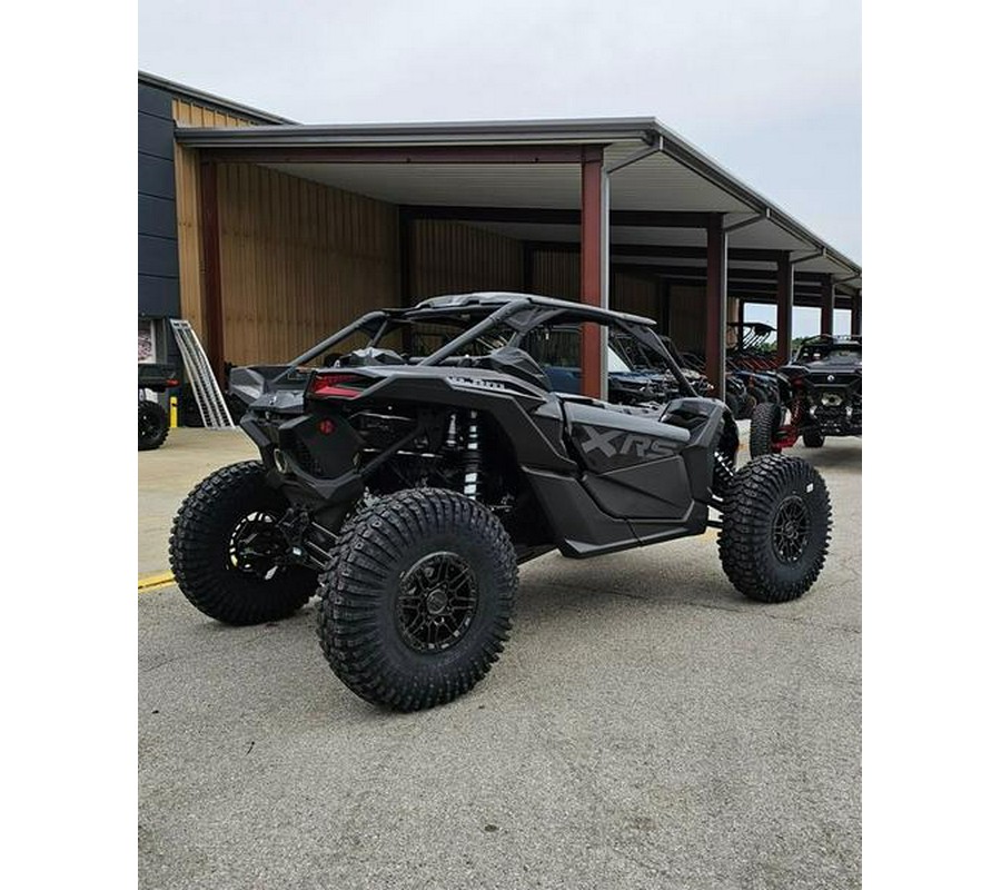 2026 Can-Am® Maverick X3 X rs Turbo RR Triple Black_4.5 in
