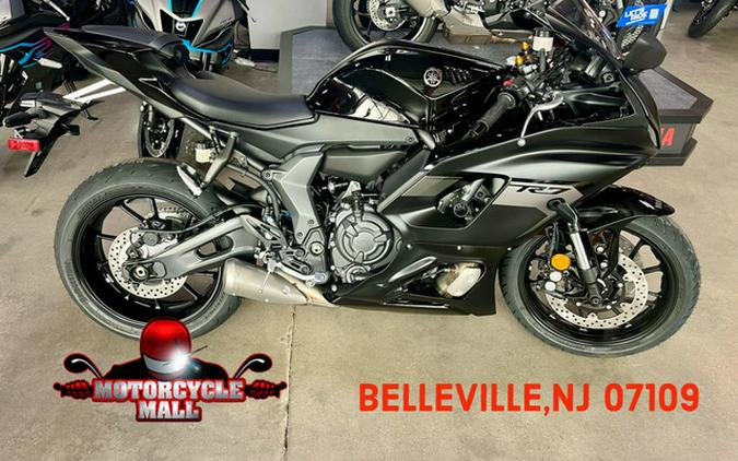 2025 Yamaha YZF R7