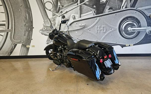 2025 Road King Special FLHRXS