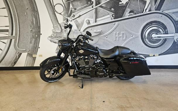 2025 Road King Special FLHRXS