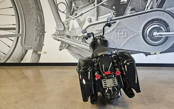 2025 Road King Special FLHRXS